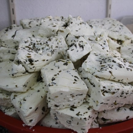 Otlu Van peyniri